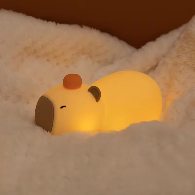 Lazy Capybara - Rechargeable Nightlight