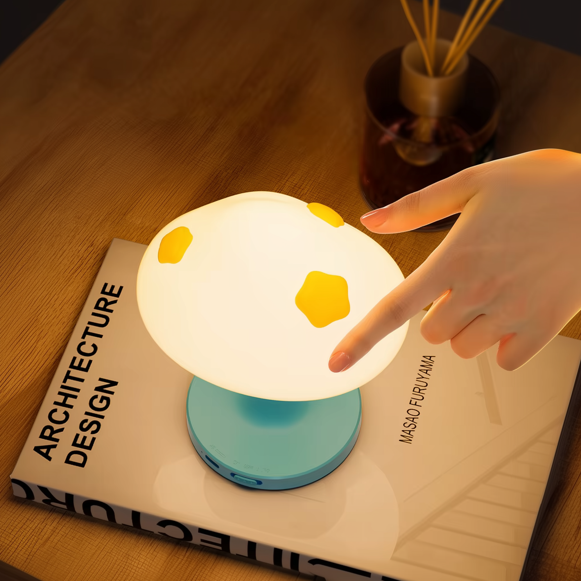 Cozy Cloud Bunny · Dozzi · Rechargeable & Touch-Activated Bedside Lamp