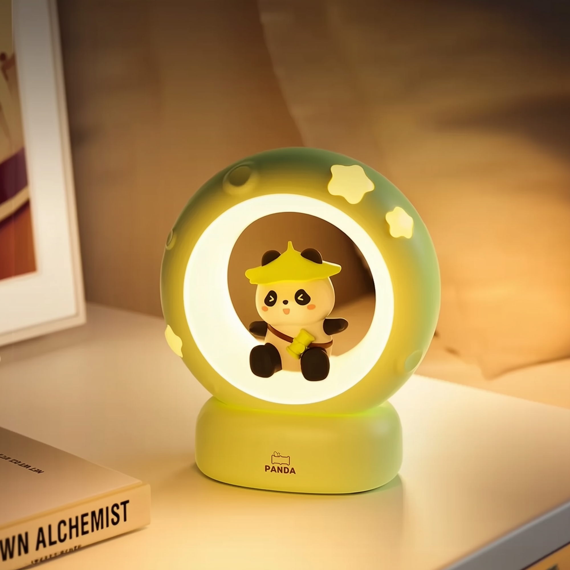 Lunar Glow Bear · Dozzi · Rechargeable & Touch-Activated Bedside Lamp